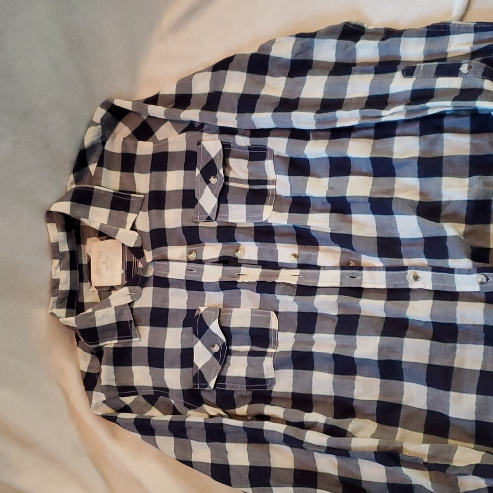Blue plaid button up